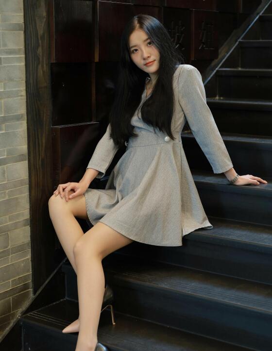 公么在他诊所给我治疗15