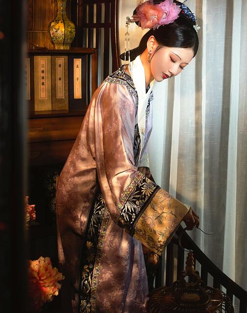 小荡货夹得我又紧又爽