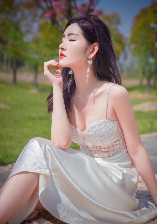 久久亚洲经典中文字幕 久久亚洲经典中文字幕